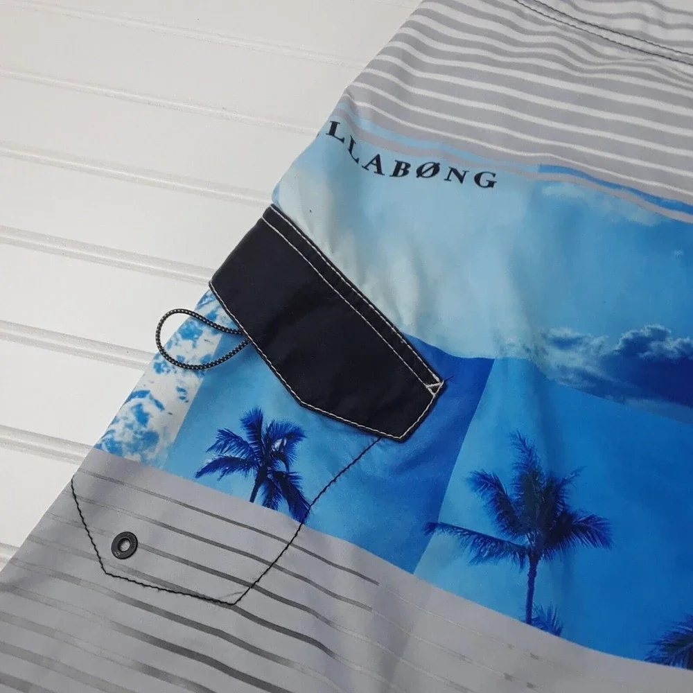 Billabong Shorts Mens 34 Striped Logo Gray Blue White Board Shorts - Picture 4 of 12